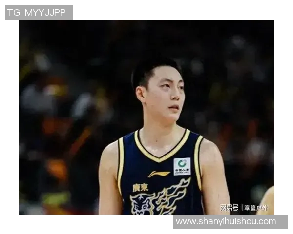 广东夺冠却有两失意者！胡明轩继续打铁，焦泊乔内线吃瘪！