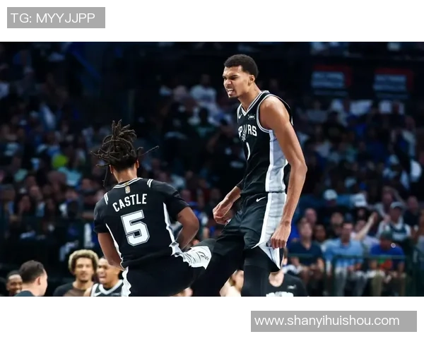 文班遭重创！詹姆斯迎利好，小卡特谈约基奇和申京差异，乔治回归